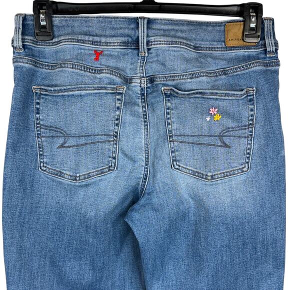 American Eagle SZ 12 SHORT Kick Boot Jeans Floral Embroidery Stretch Mid-Rise - Picture 5 of 13